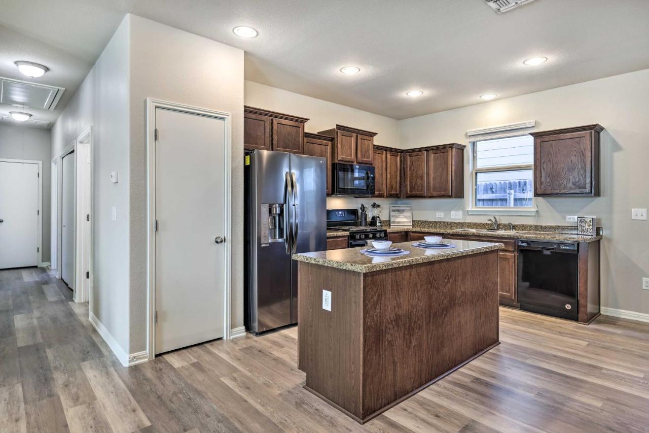 Buda Home With Smart Tv About 19 Mi To Downtown Austin Εξωτερικό φωτογραφία