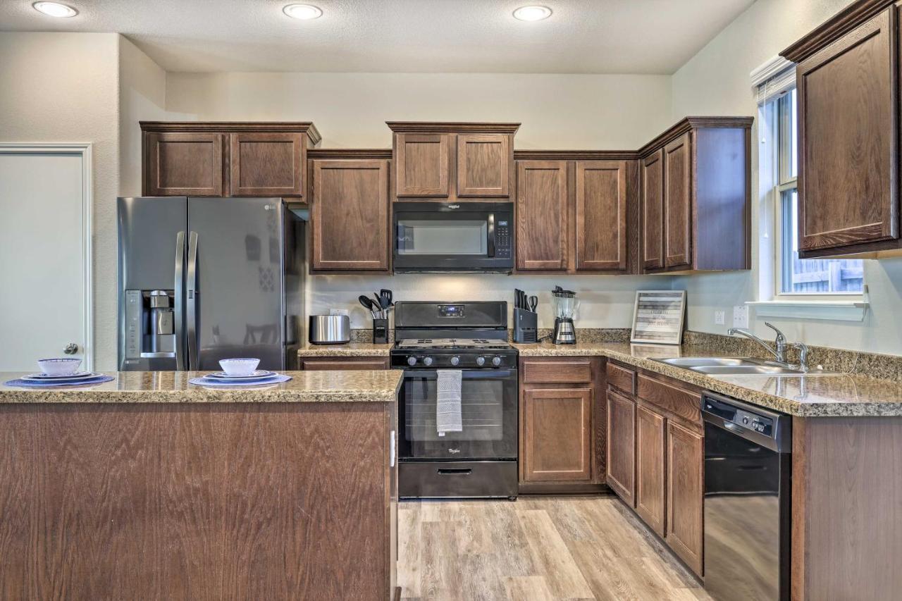 Buda Home With Smart Tv About 19 Mi To Downtown Austin Εξωτερικό φωτογραφία